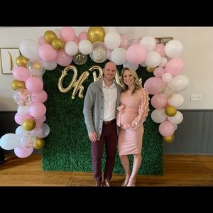 Pink maternity dress- worn once (30 weeks pregnant)